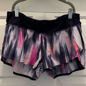 LULULEMON Athletica Shorts Size 6